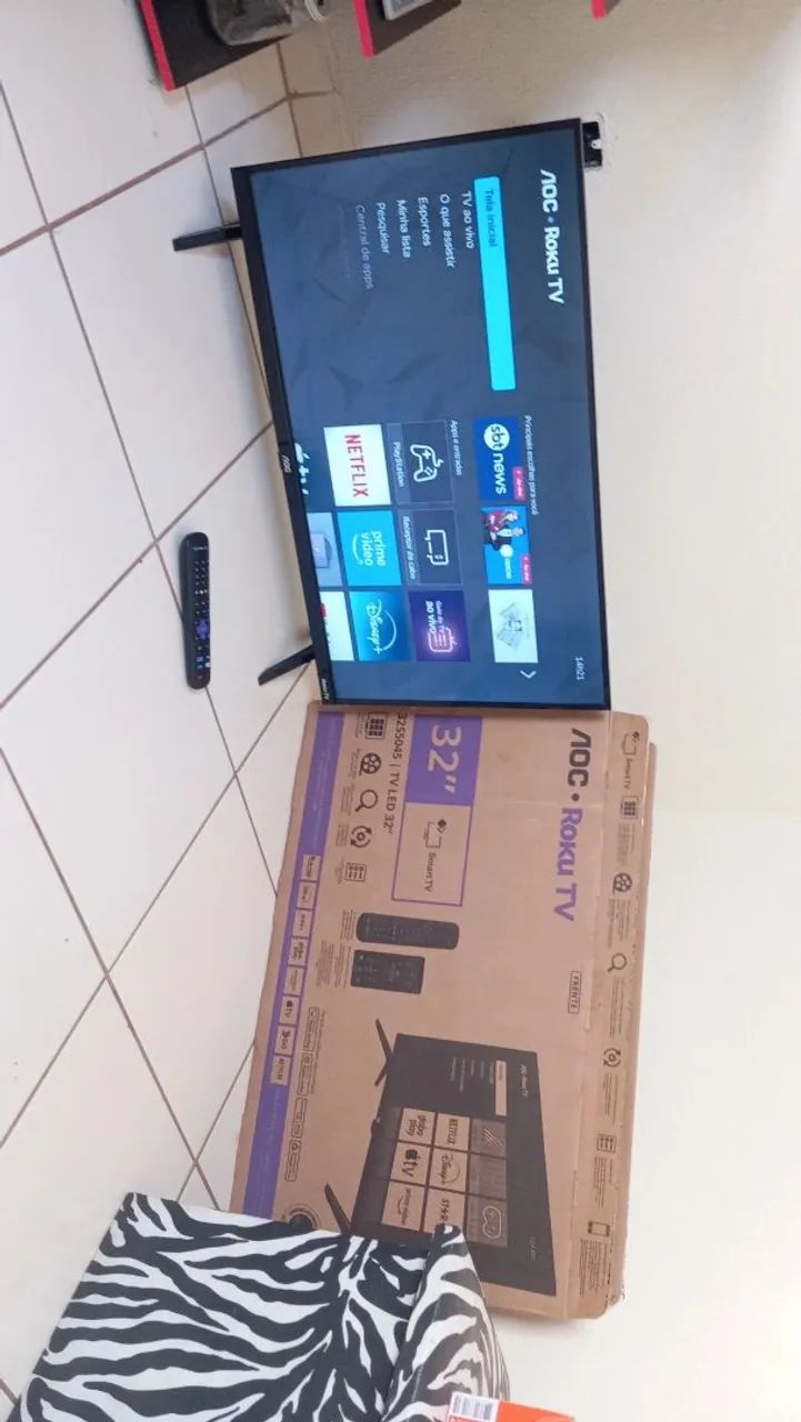 Vendo tv Roku 32 polegadas - Foto 2