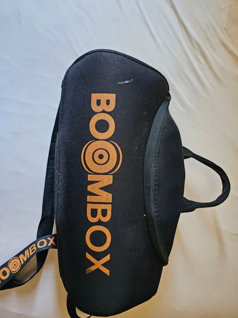 Bombox jbl  