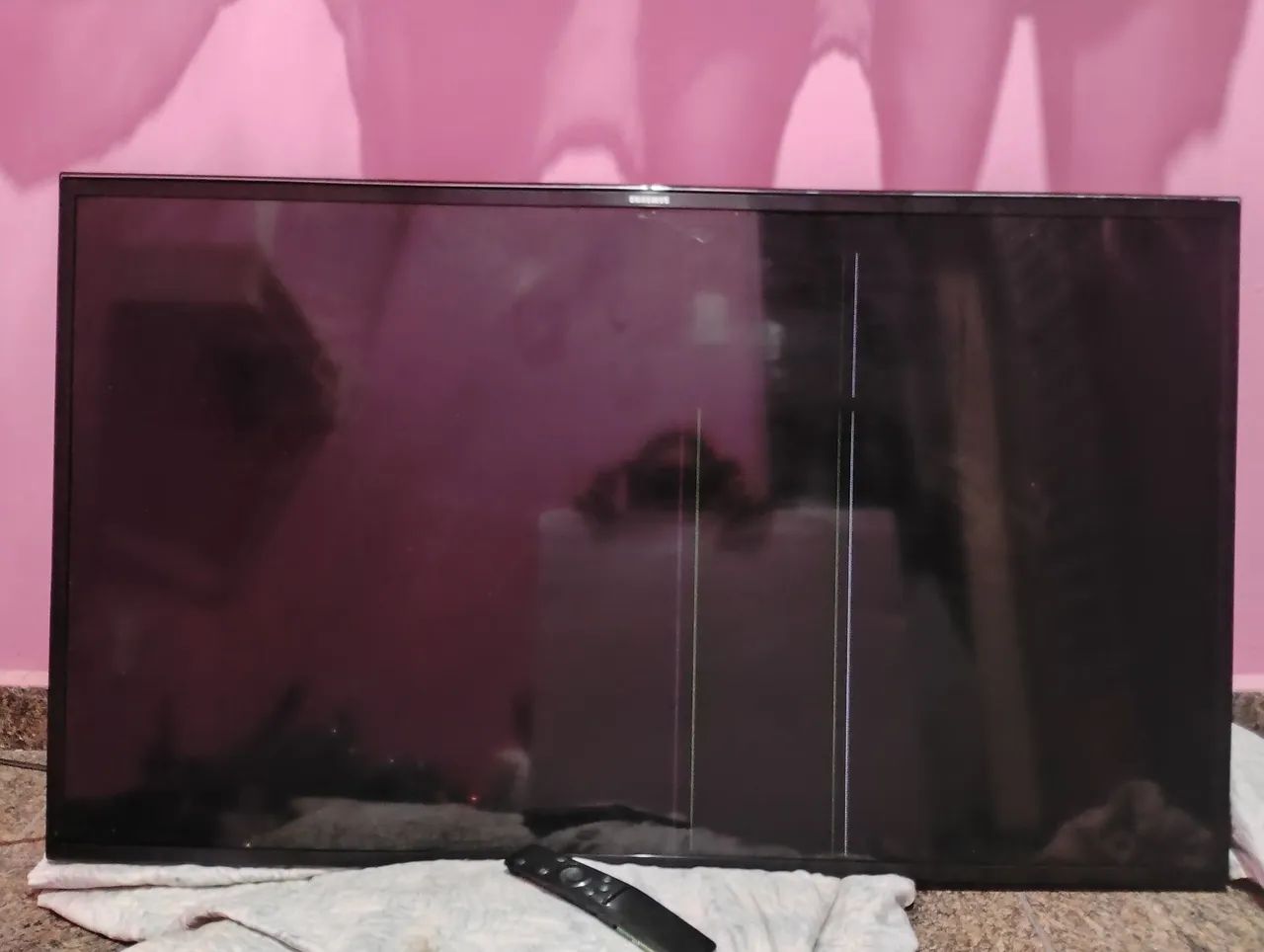 Tv Samsung - tela quebrada