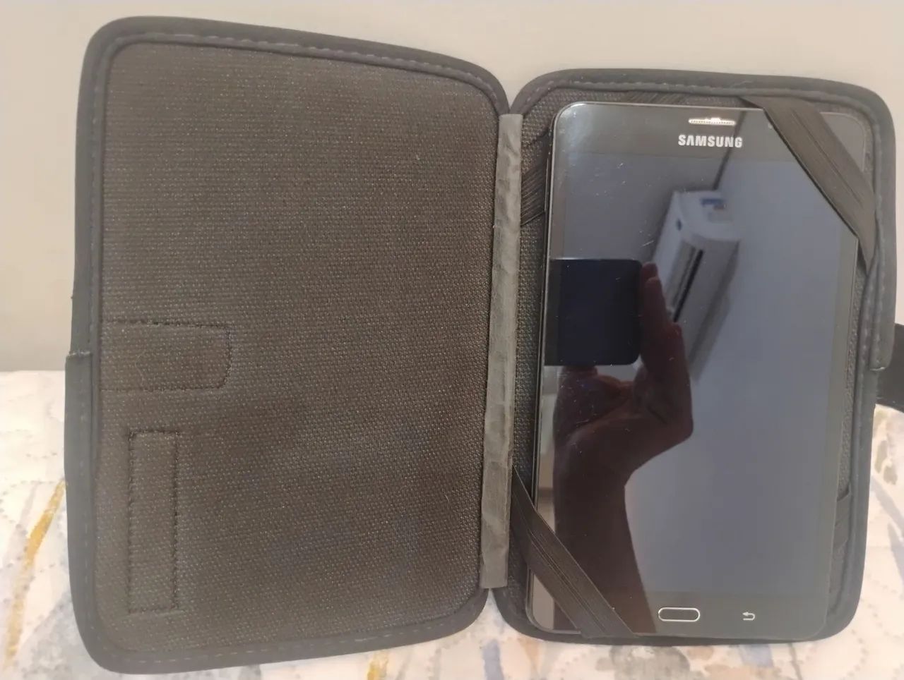 Tablet Samsung T280 , 7 polegadas com mini teclado e capinha - Foto 2