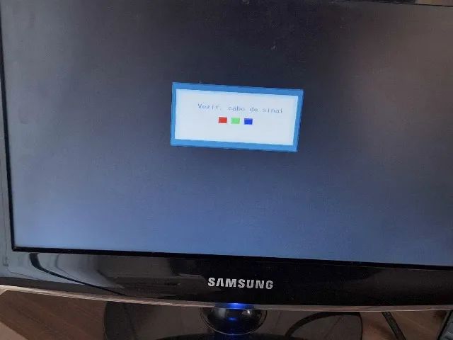 Monitor Samsung SyncMaster 633NW | 15,6 Pol