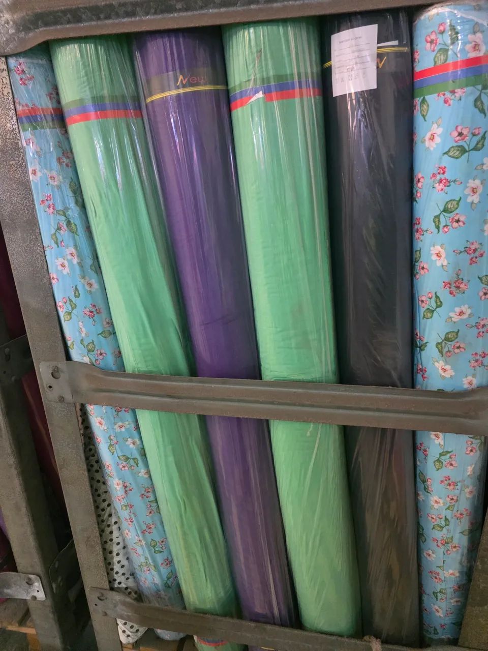 Lote de Tecidos 100 % Viscolinho estampado e lisa - Foto 3