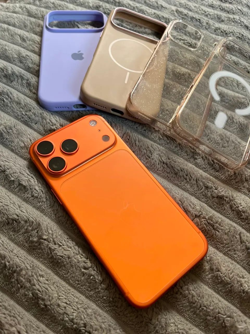 17 Pro Max 256GB - Foto 3