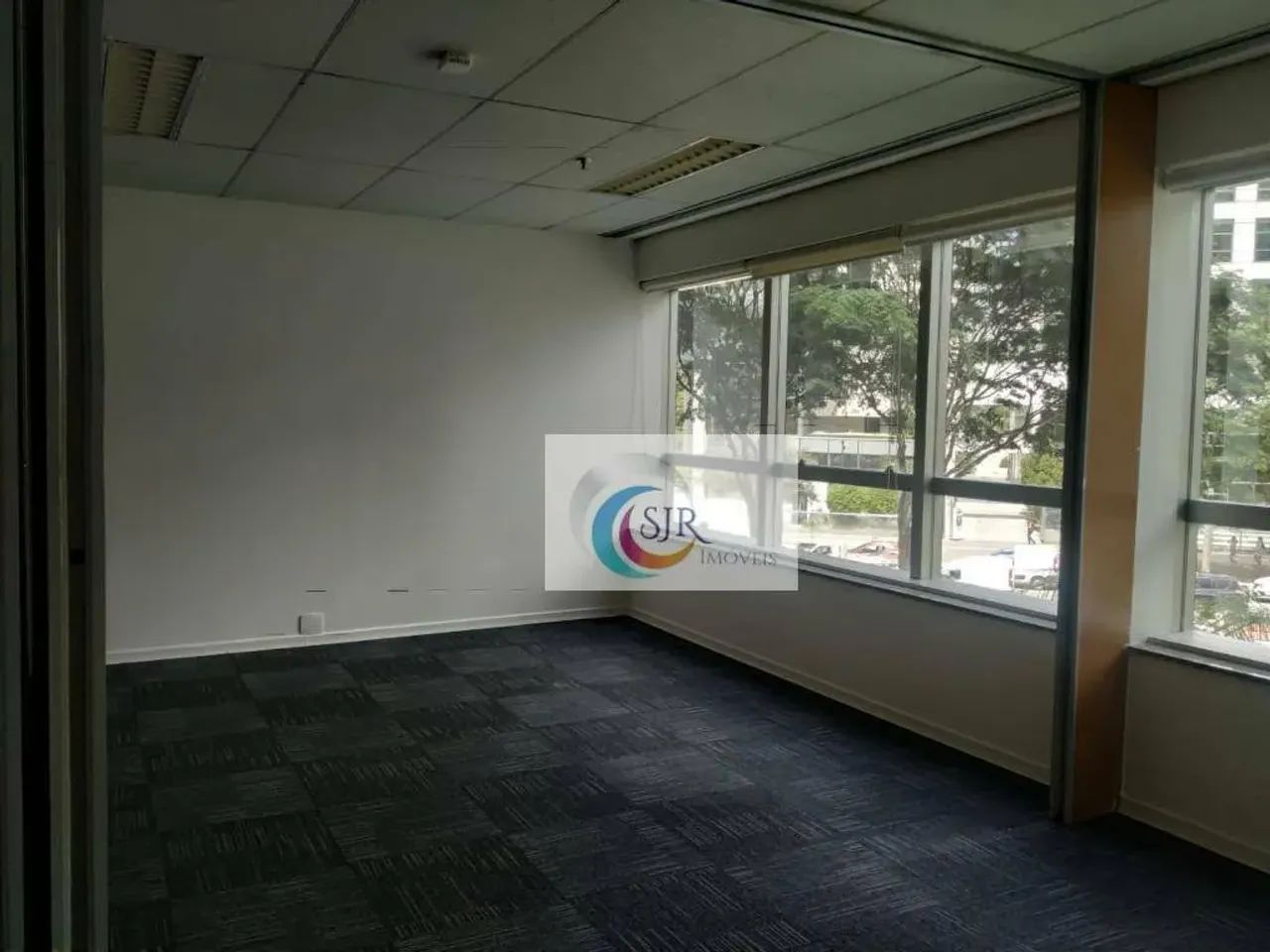 Conjunto comercial de 245 m² com 5 vagas de garagem na Avenida Paulista - Foto 3