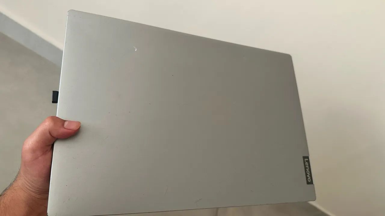 LENOVO IDEAPAD S145 - Foto 3