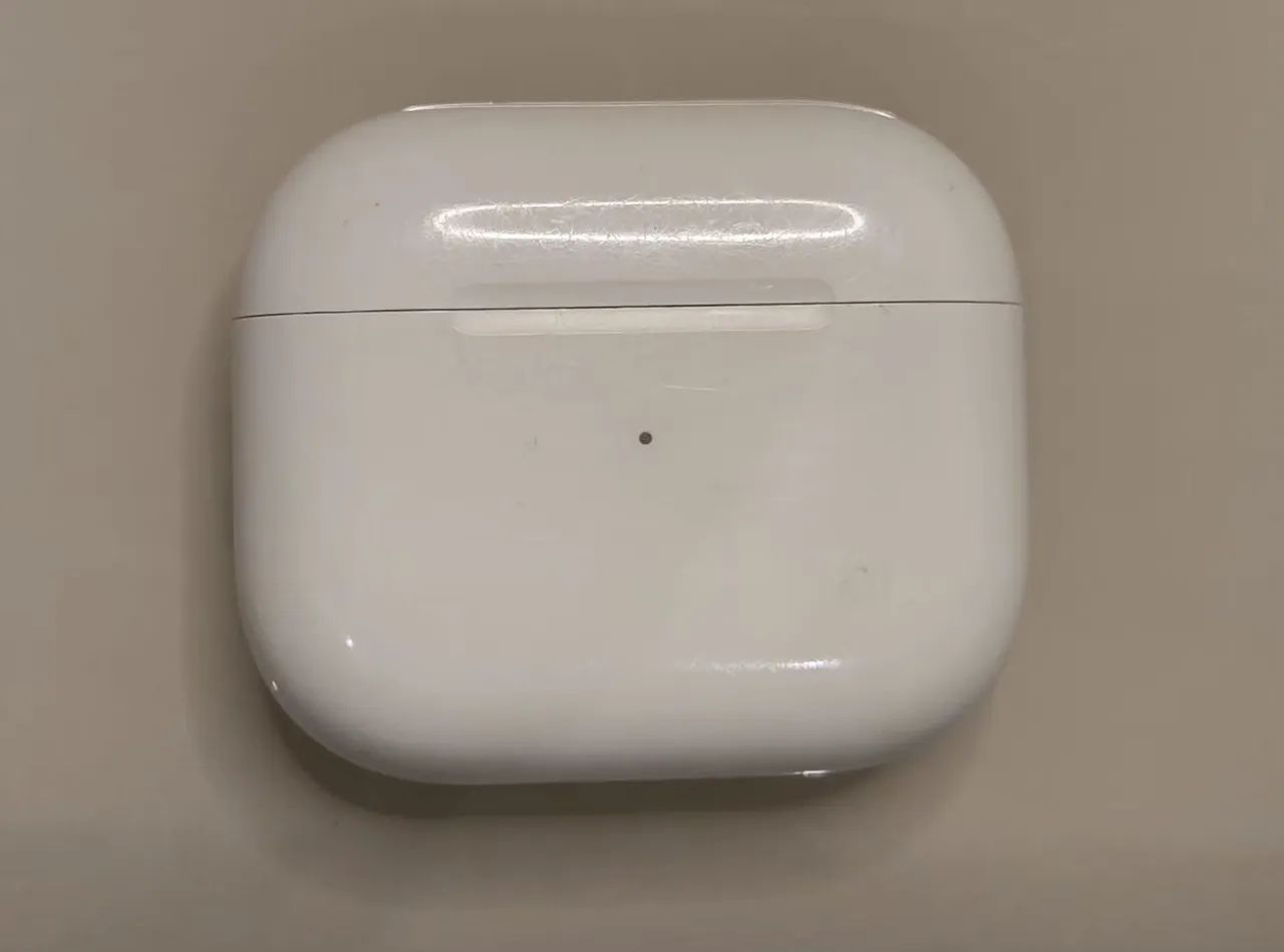 AirPods 3 with Wireless Charging Case - Foto 3