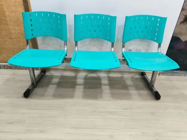 Longarinas 3 e 2 lugares para recepção  - Foto 2