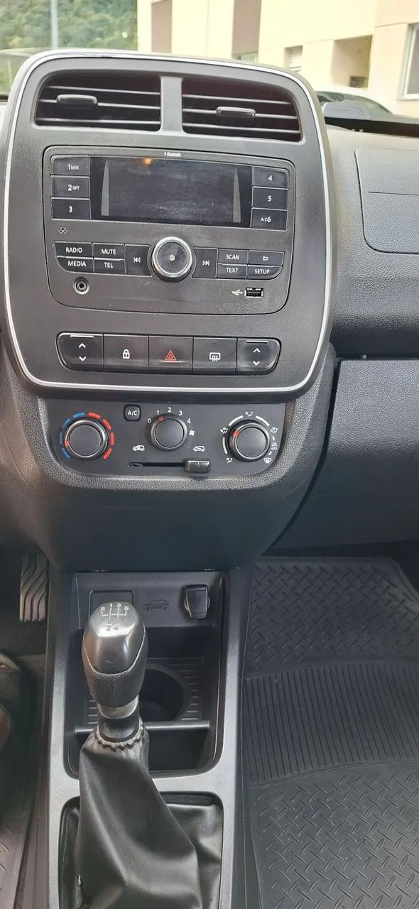 Renault Kwid Zen 1.0 Flex 12V 5P Mec. 2022 - Foto 5