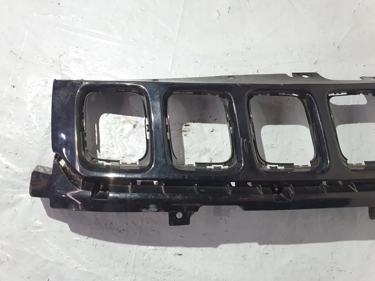 Grade Frontal Jeep Compass 2021 53284485 Detalhe Preto Mate Preto