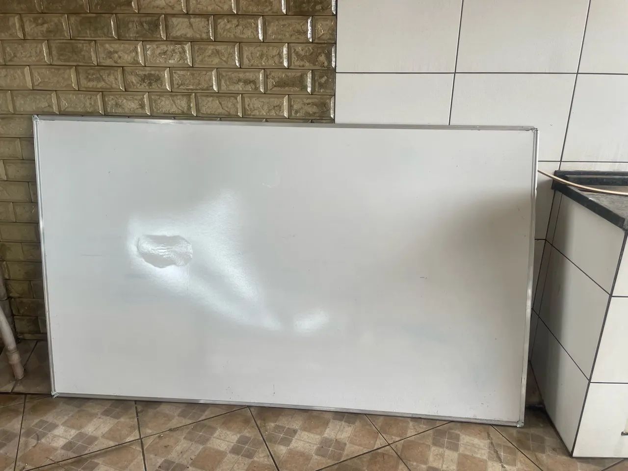 Quadro branco 2m x 75cm  - Foto 2