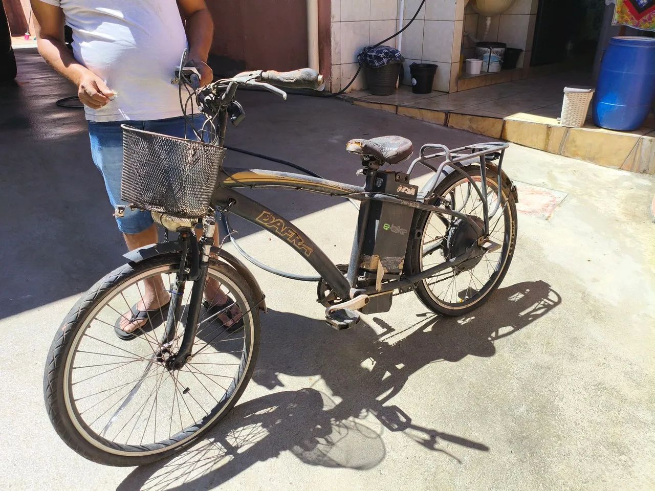 bicicleta elétrica sem as baterias  - Foto 5