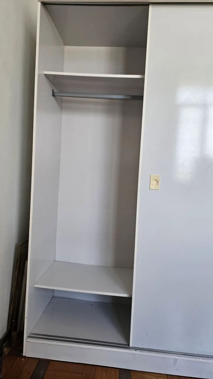 Guarda roupas 3 portas, em mdf - Foto 5
