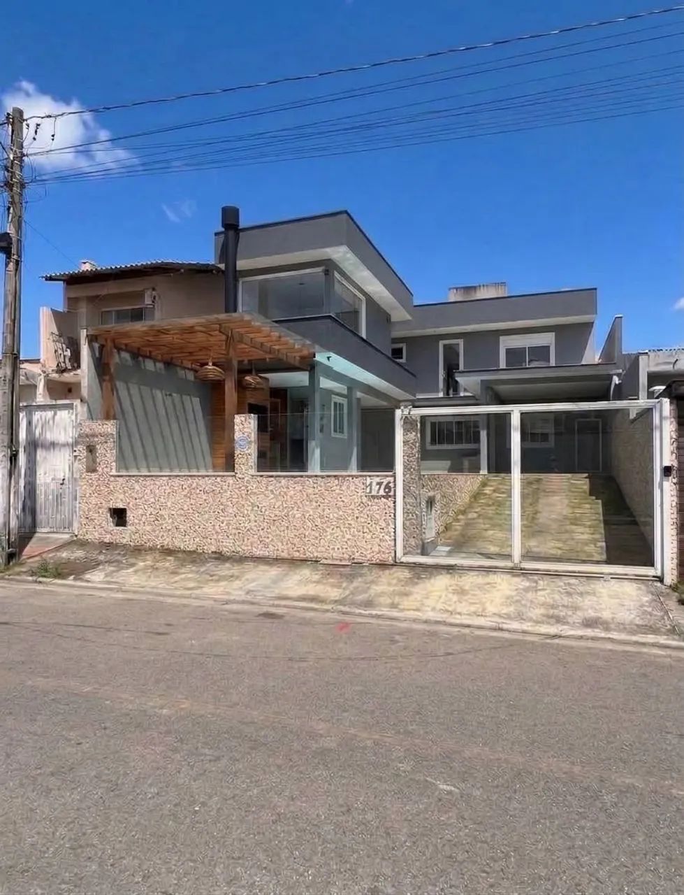 Casa a Venda 