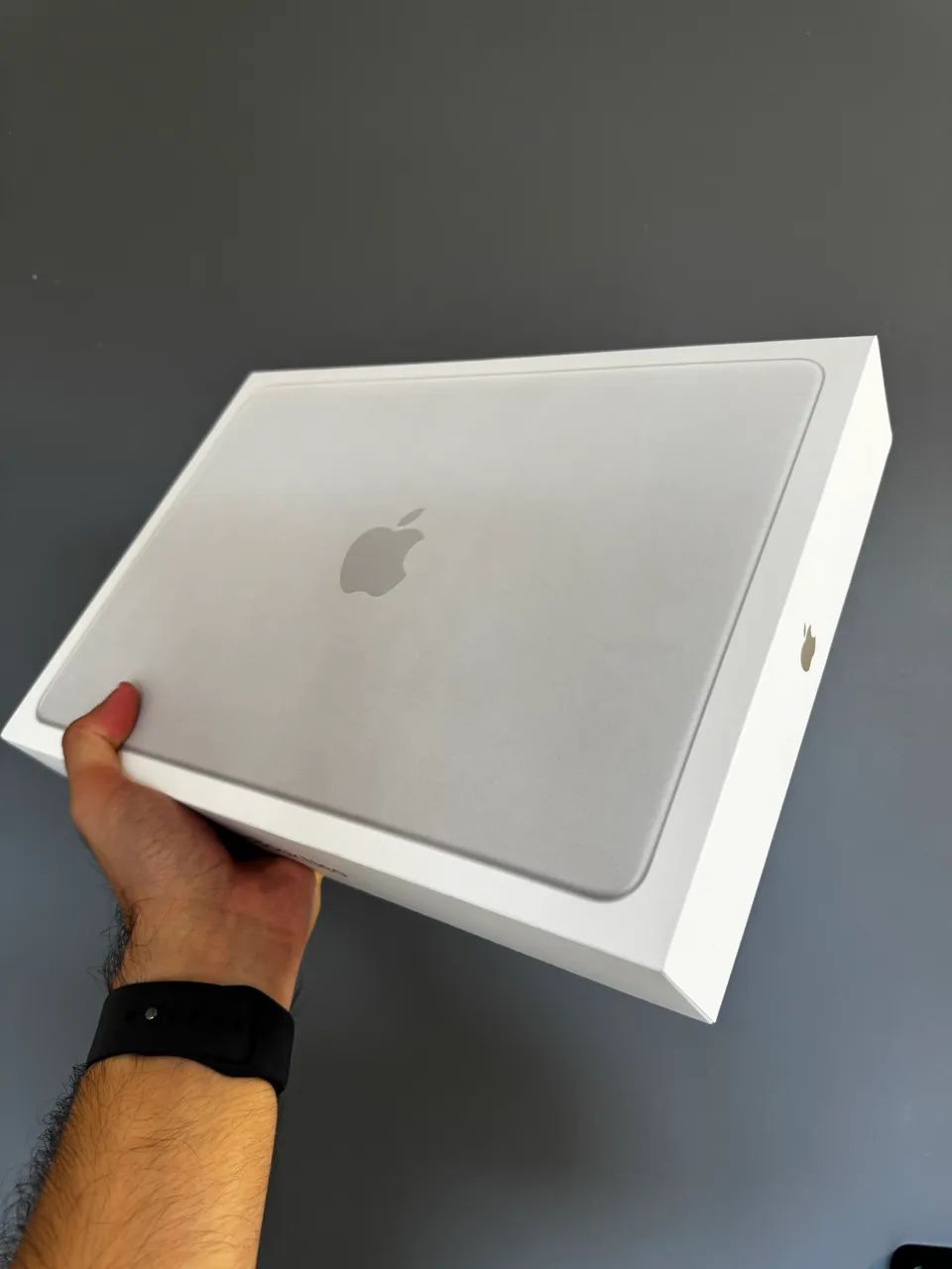 Macbook Neo 8/256Gb - prata e verde (lacrado com garantia apple