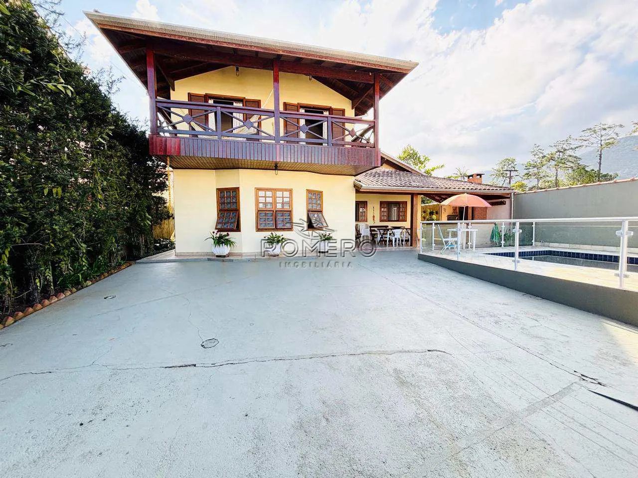 Casa com 5 quartos, Praia do Sapê, Ubatuba - R$ 3.5 mi, Cod: 2603
