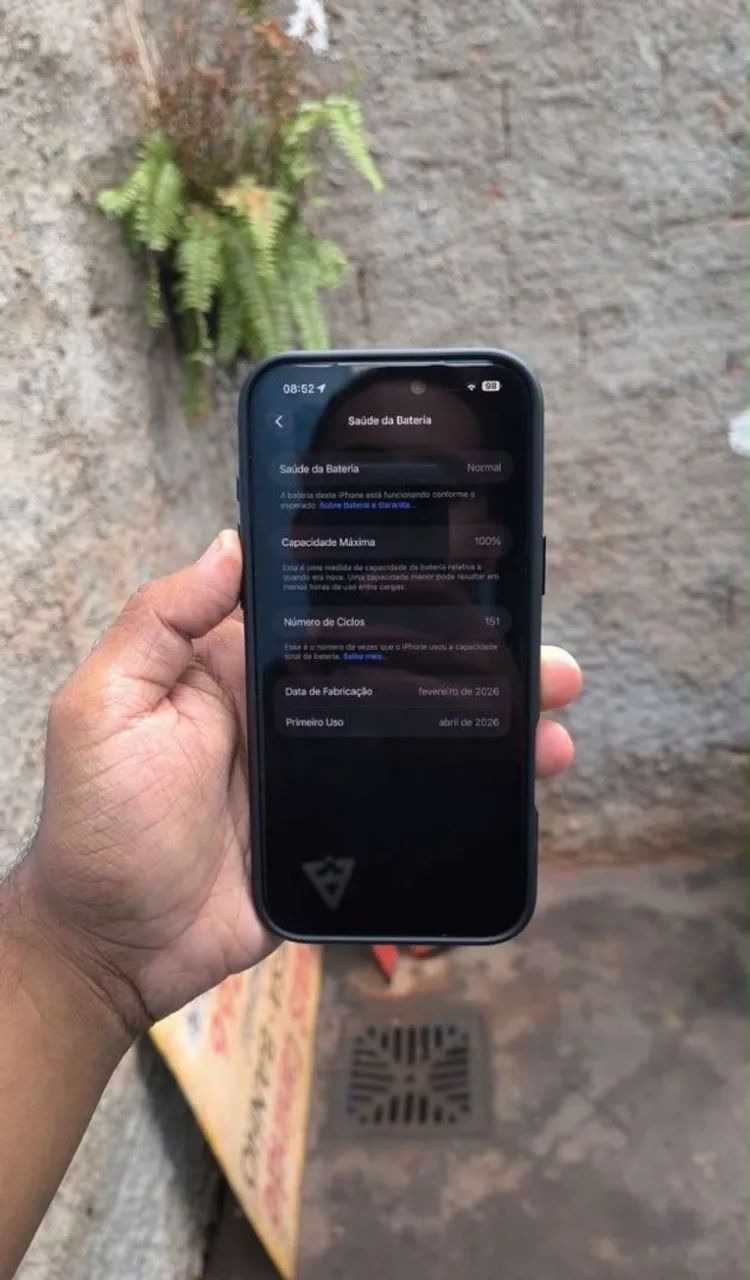 Vendo iPhone 17 pro completo 