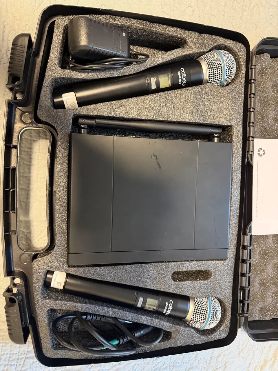 Microfone Sem Fio Duplo Coibeu MAU-001 UHF - Completo