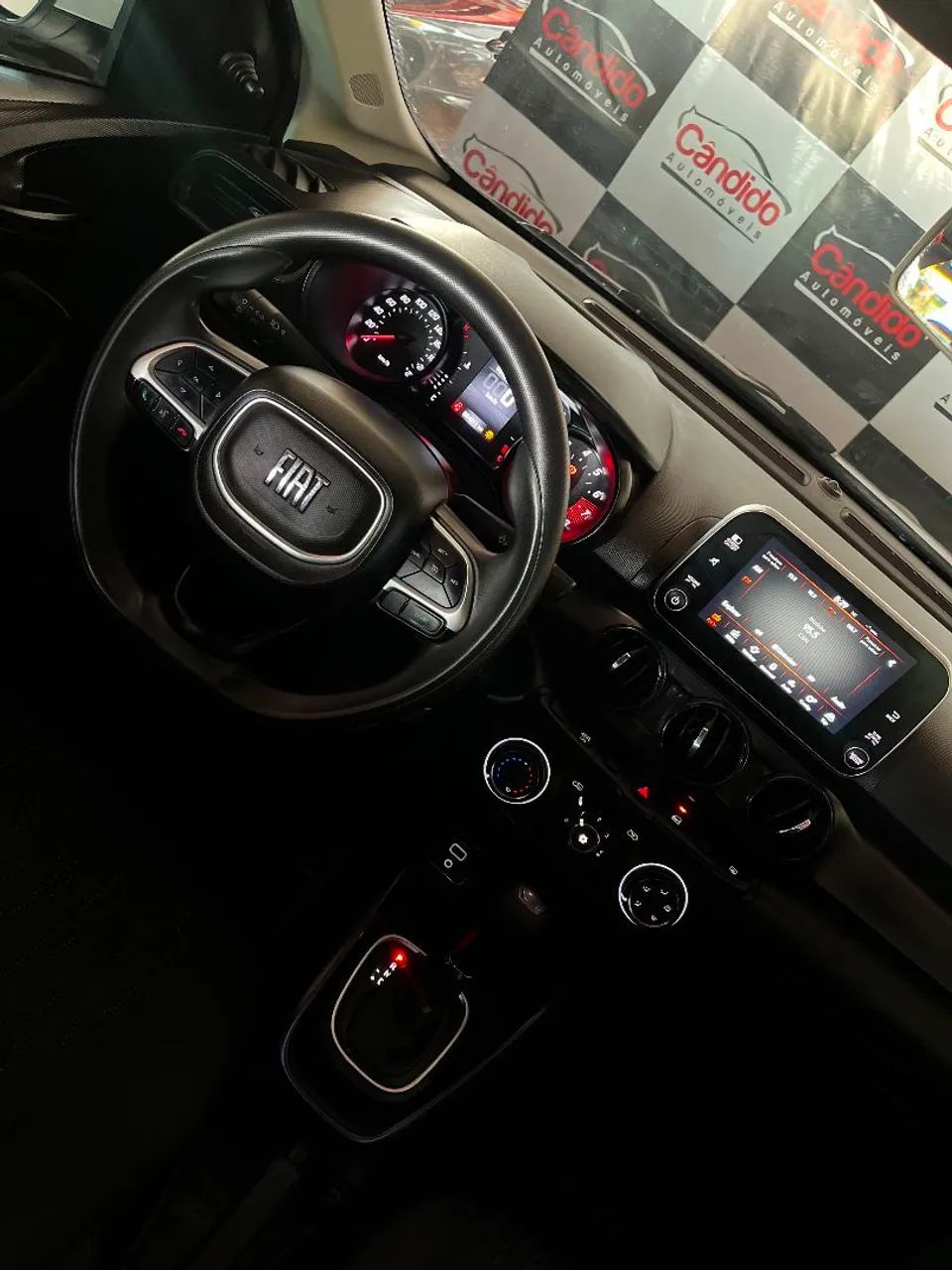 Fiat Cronos Drive 1.3 8V Flex Aut. 2023 - Foto 3