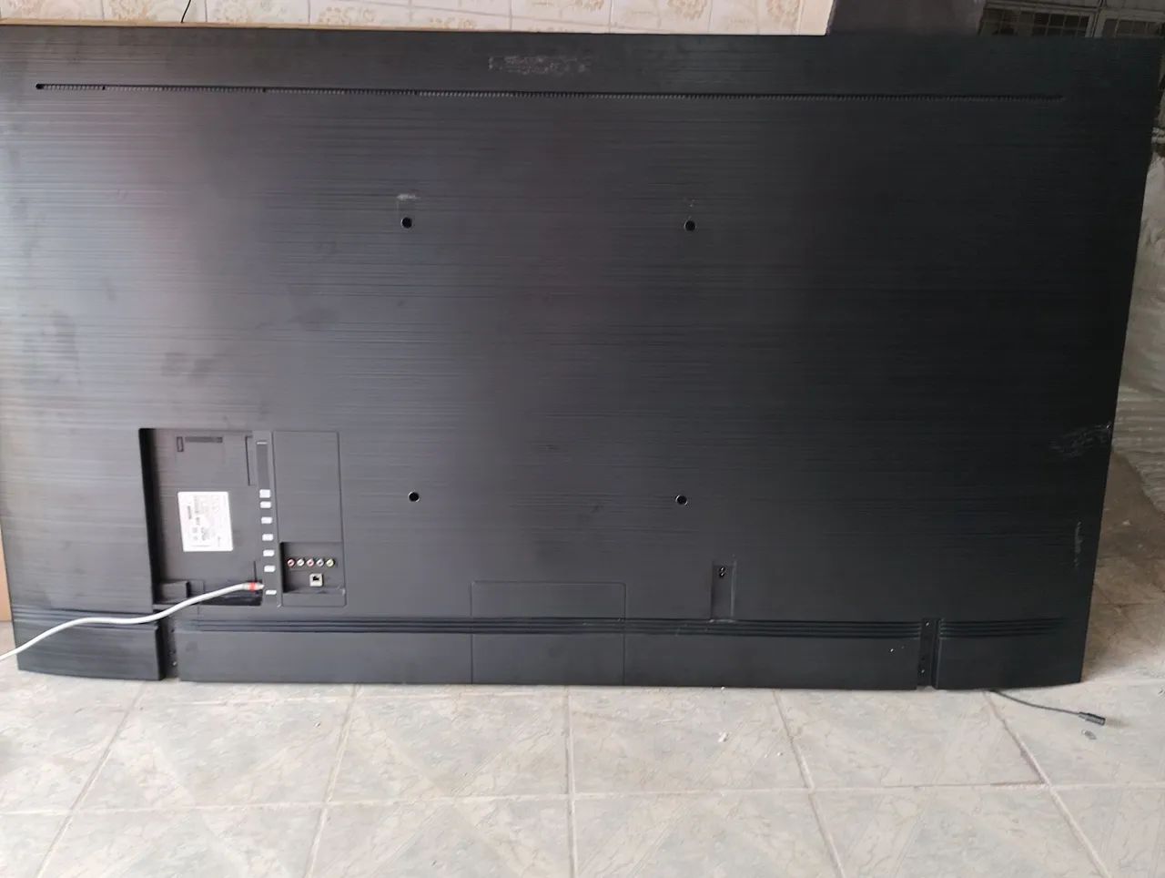 Tv Samsung smart 75 polegadas modelo un75ru7100g  com alguns LED Queimado lado esquerdo  - Foto 4