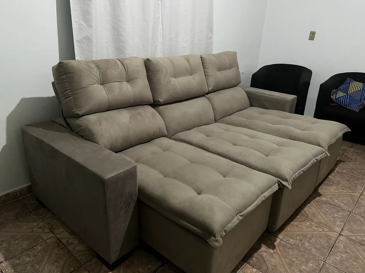 SOFÁ RETRÁTIL SEMI NOVO 453011742141327363
