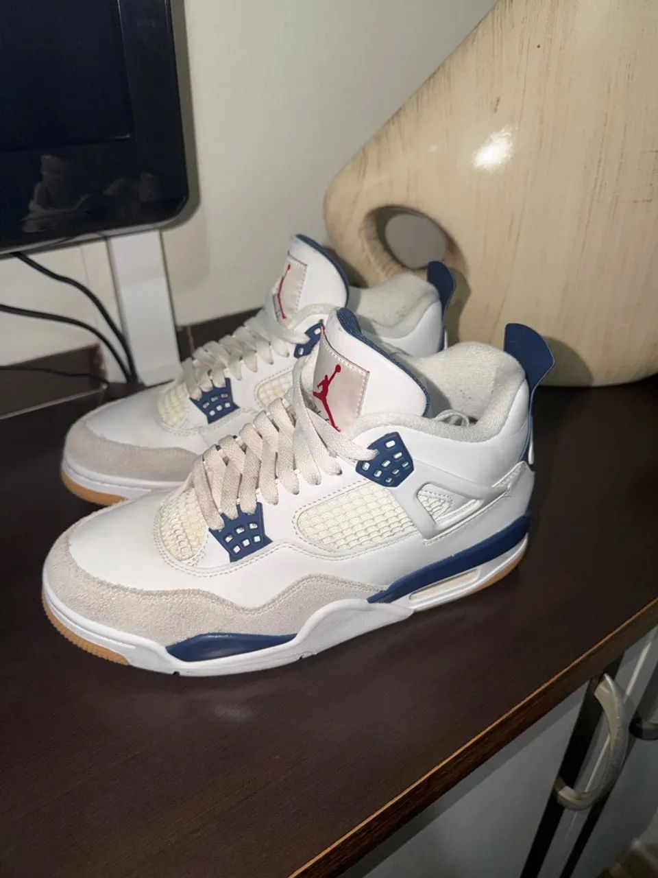 Air Jordan 4
