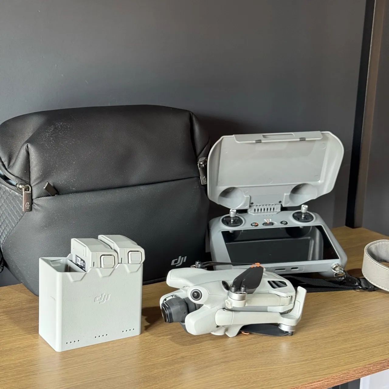 DJI Mini 4 Pro [Fly More Combo] [+BÔNUS] - Foto 2