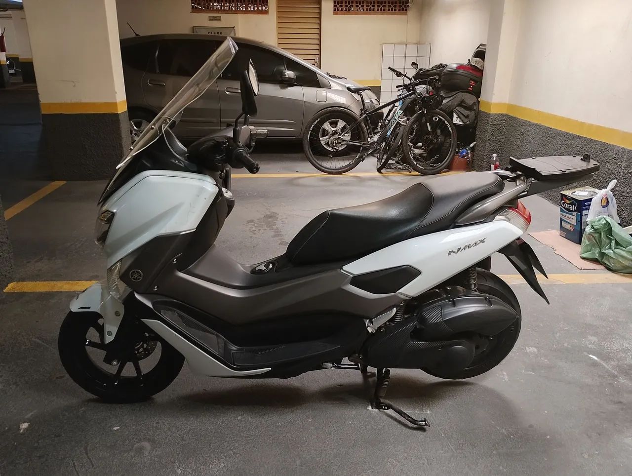 Nmax c/15 mil km 
