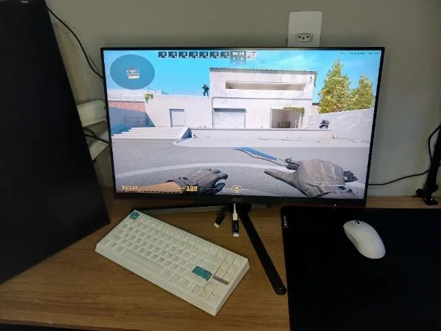 Monitor AOC Destiny 24,5 polegadas 240hz