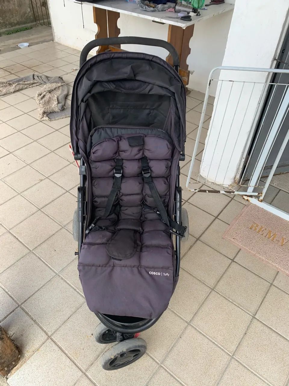 Vendo carrinho de bebê cosco - Foto 2