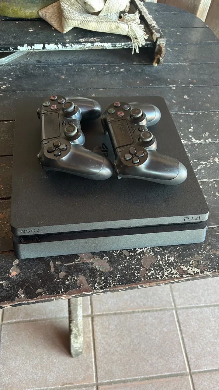 Ps4 slim 500gb 2 controles - Foto 4