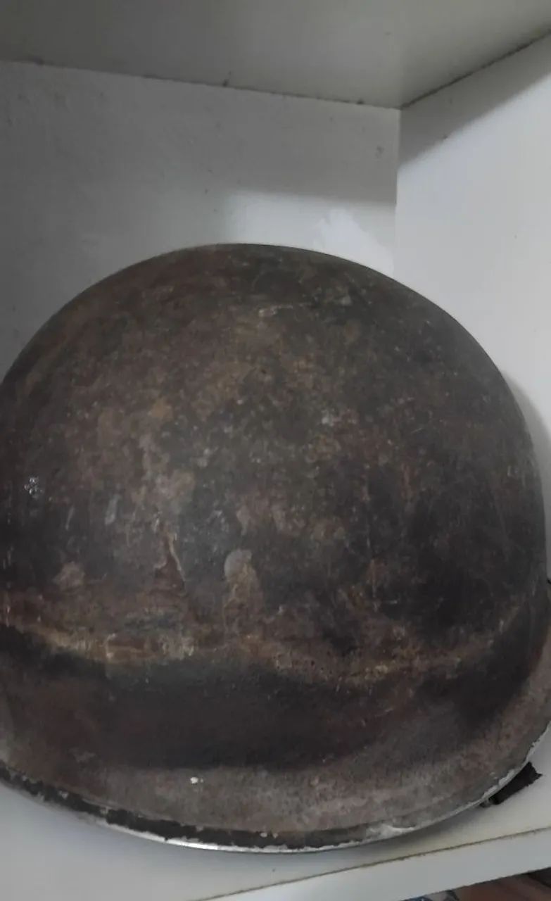 Capacete antigo de aço M1 - Foto 3
