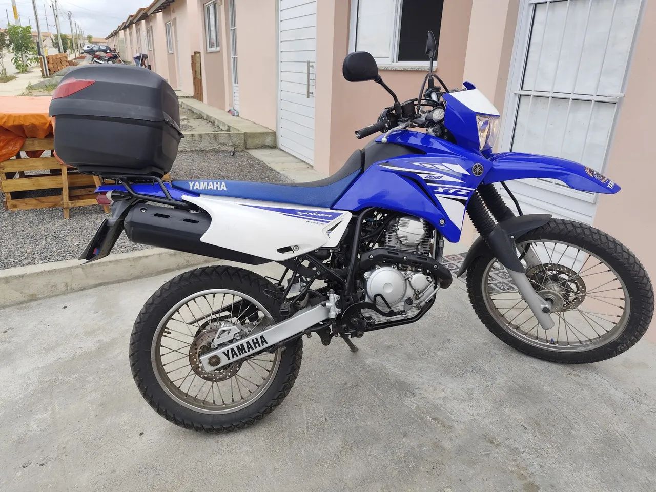 XTZ Lander 250 