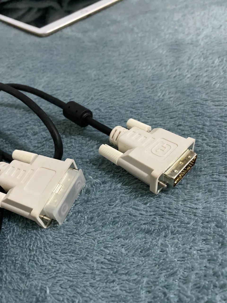 Cabo DVI-D Single Link 1,5 m Unixtar - Excelente Estado