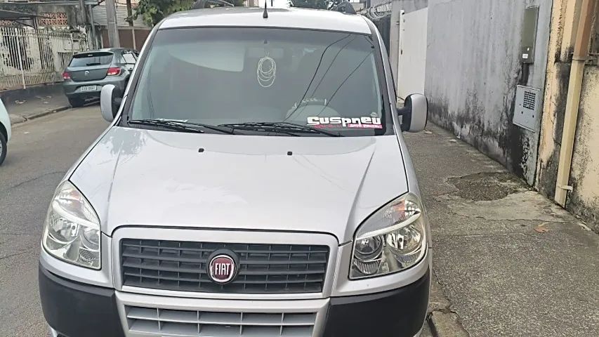 Fiat Doblo Doblo HLX 1.8 mpi Flex 5p 2011