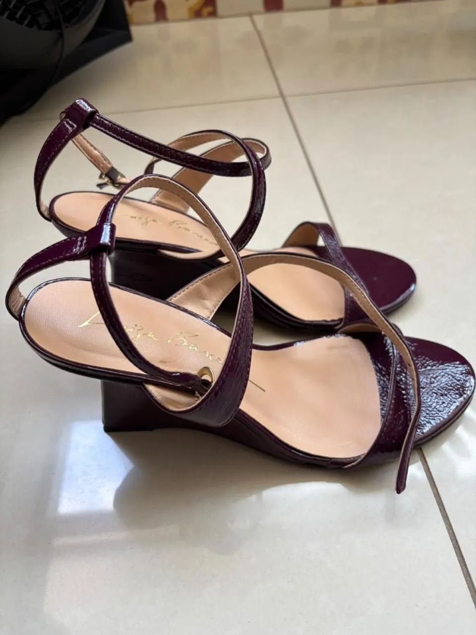Sandália Luiza Barcelos Roxa 37
