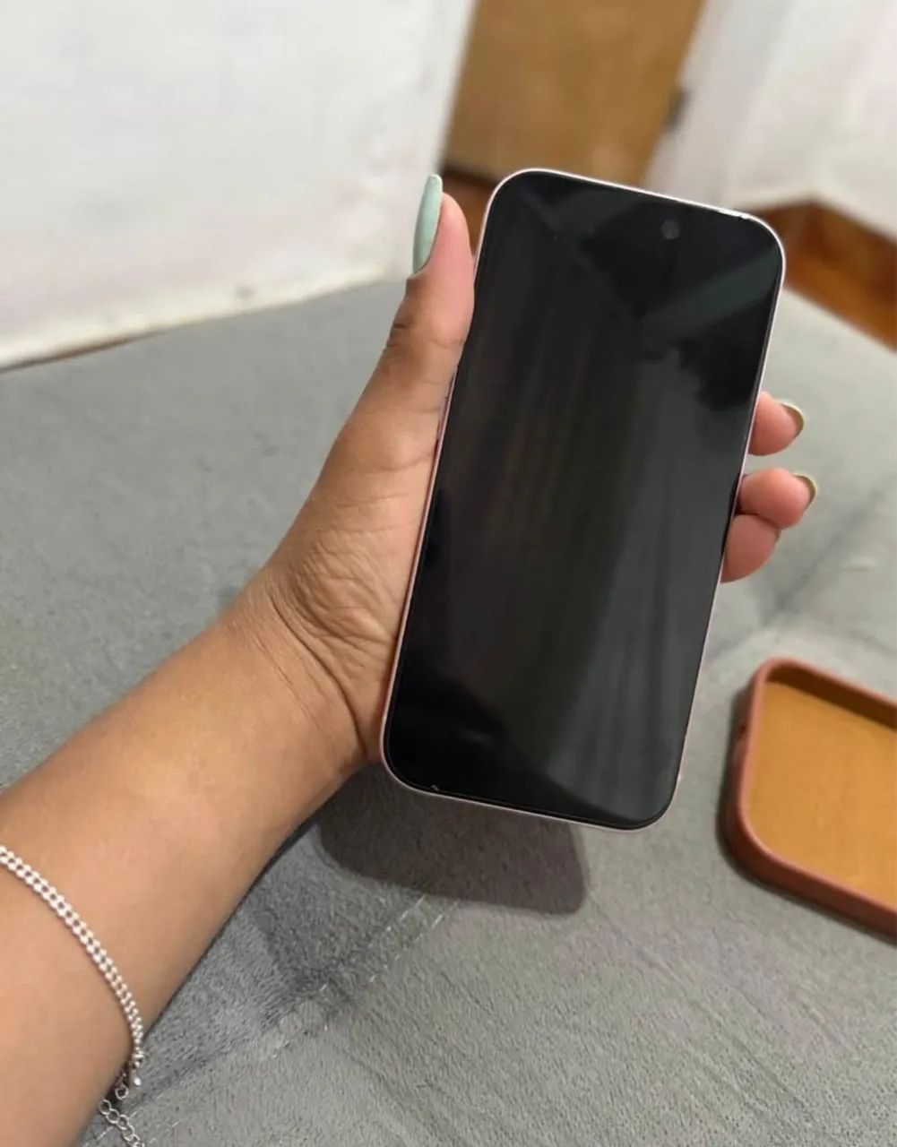iPhone 15 128G - Foto 2