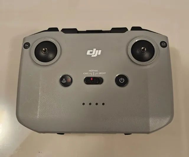 DJI Mini 3 Pro - Estado de Novo (Apenas 1h de voo) + Cartão 64GB + Reg. ANAC - Foto 4