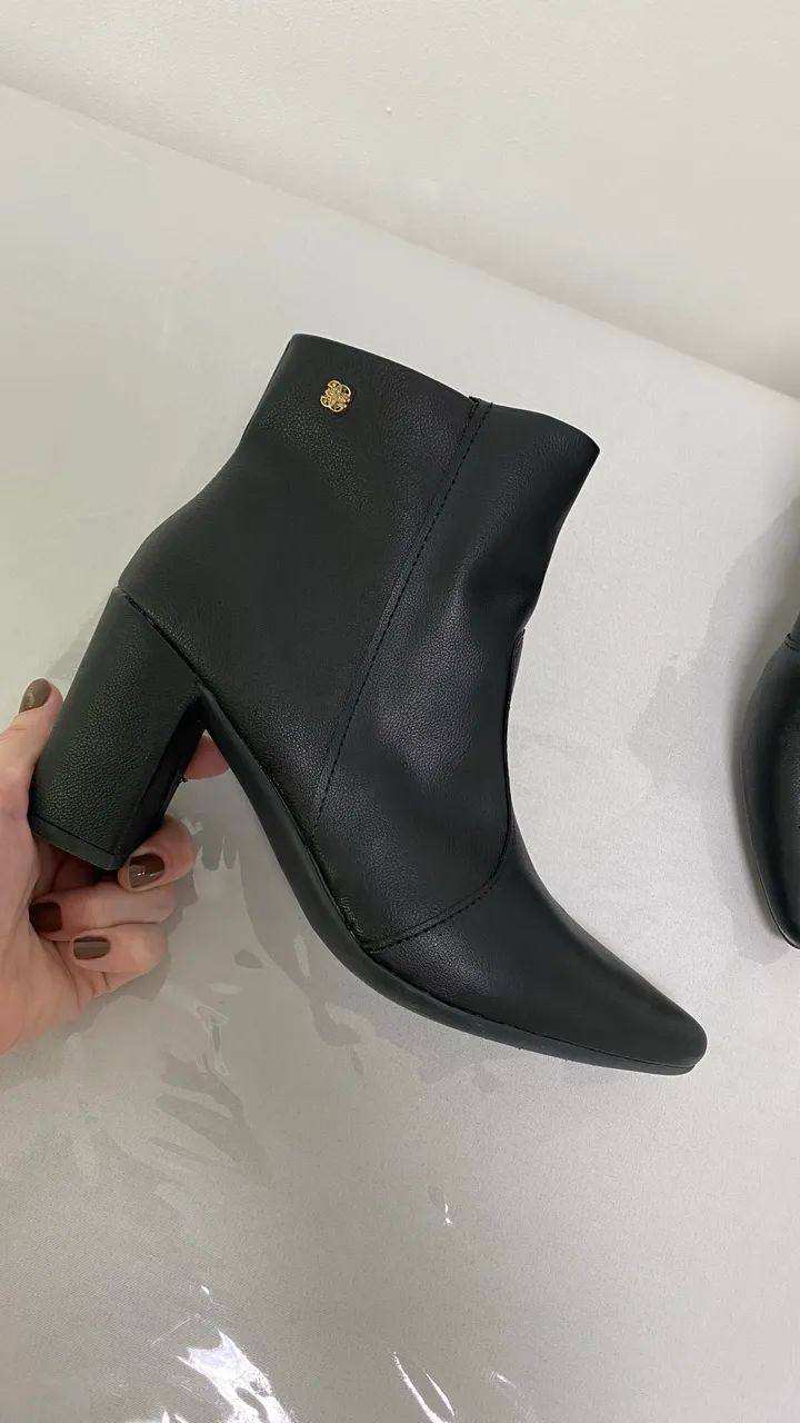 Bota feminina Gigil bico fino 37 - Foto 3