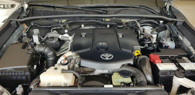 Toyota Hilux Cd Srx 2.8 Turbo 4x4 2017 - Foto 14