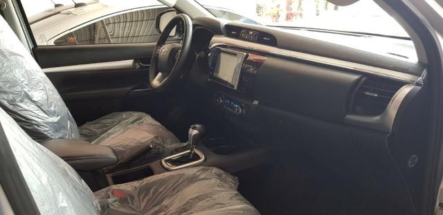 Toyota Hilux Cd Srx 2.8 Turbo 4x4 2017 - Foto 11