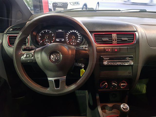 VOLKSWAGEN FOX 2011/2012 1.6 MI ROCK IN RIO 8V FLEX 4P MANUAL - Foto 6