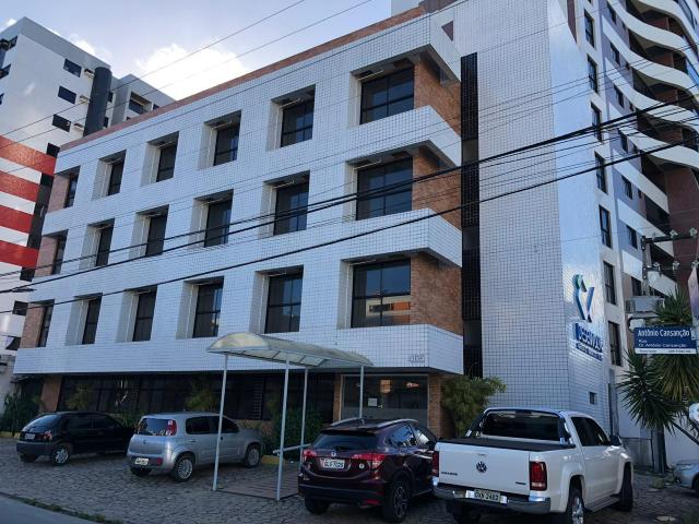 Lindo prédio comercial na Ponta Verde