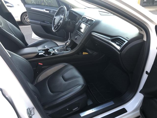 Ford- Fusion AWD Titanium 2014 - Foto 9