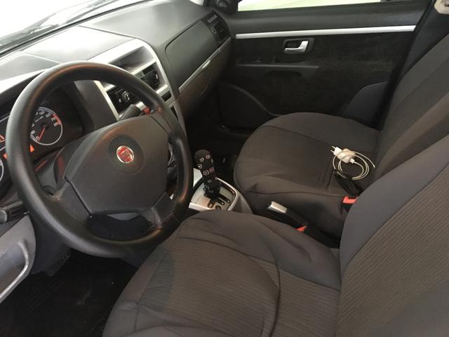 FIAT - PÁLIO ELX 1.8 ano 2010/2010, COM GNV G5, automático , única dona - Foto 4