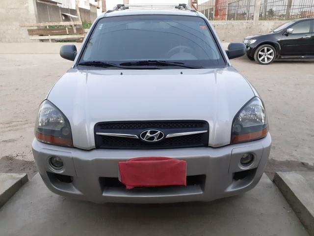 Vendo Tucson GL 2.0 completo (câmbio Automático) - Foto 6