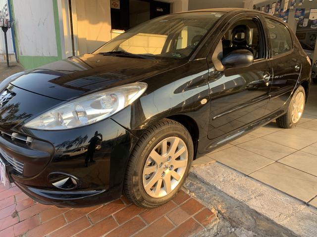 Peugeot 207 2010 1.6 Flex Automático/$19.990,00/ou Financia sem entrada 60x 599,00 - Foto 3