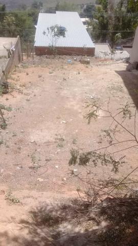 Vendo um lote. Boa localização em Barra de são Francisco. Es