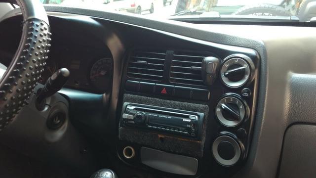Kia Bongo K2500 2012 Baú - Foto 10