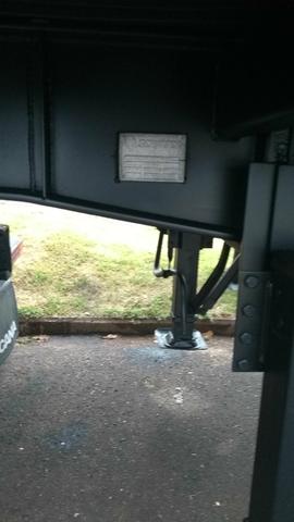 Vendo carreta LS ano 2001 assoalho de ferro roda raiada 295 com pneus - Foto 4