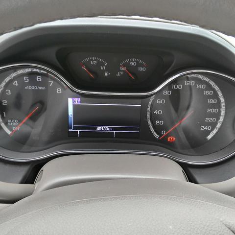 Cruze LTZ Turbo 1.4 2018 - Foto 4